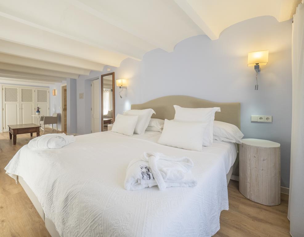 Hotel Protur Residencia Son Floriana à Cala Bona  Extérieur photo