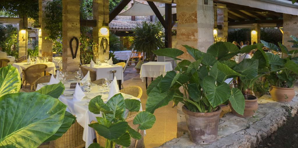 Hotel Protur Residencia Son Floriana à Cala Bona  Extérieur photo
