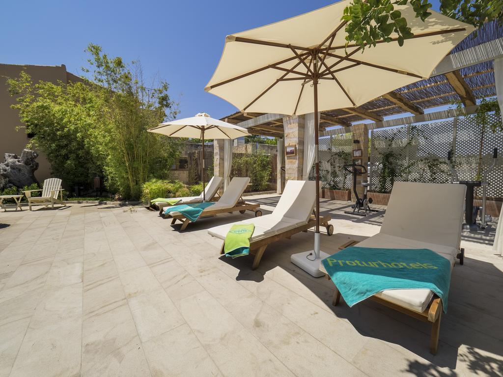 Hotel Protur Residencia Son Floriana à Cala Bona  Extérieur photo